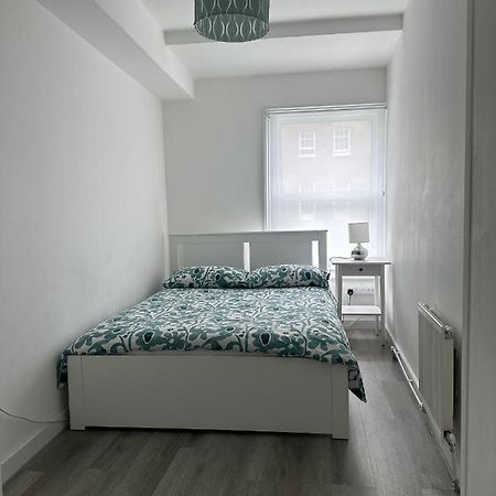 High Barnet Studio Flat מראה חיצוני תמונה