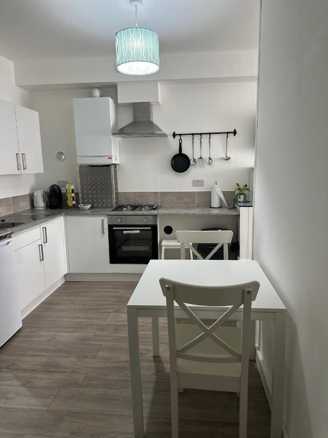 High Barnet Studio Flat מראה חיצוני תמונה