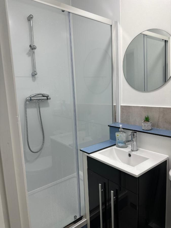 High Barnet Studio Flat מראה חיצוני תמונה